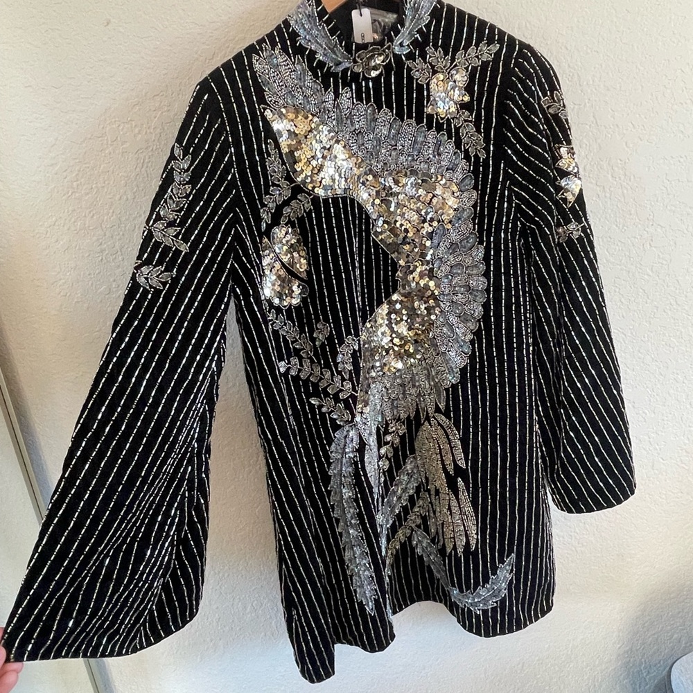 Velvet sequin bell sleeve dress